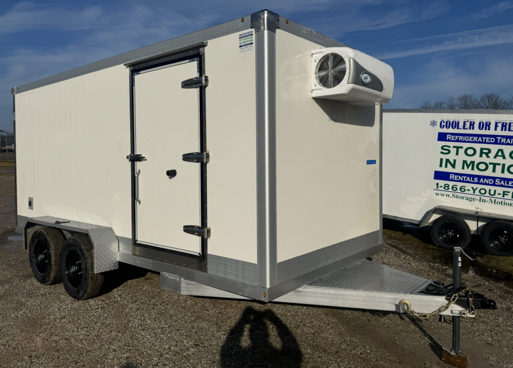 Front and right side of 2026 NEW Govi 7′ x 16′ Seamless trailer showing side door, hitch, and GOVI refrigeration system.